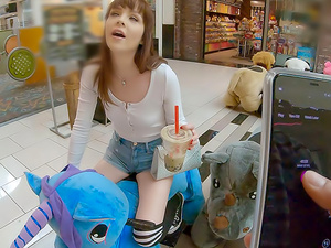 Wet at the Mall - 9 Orgasms
